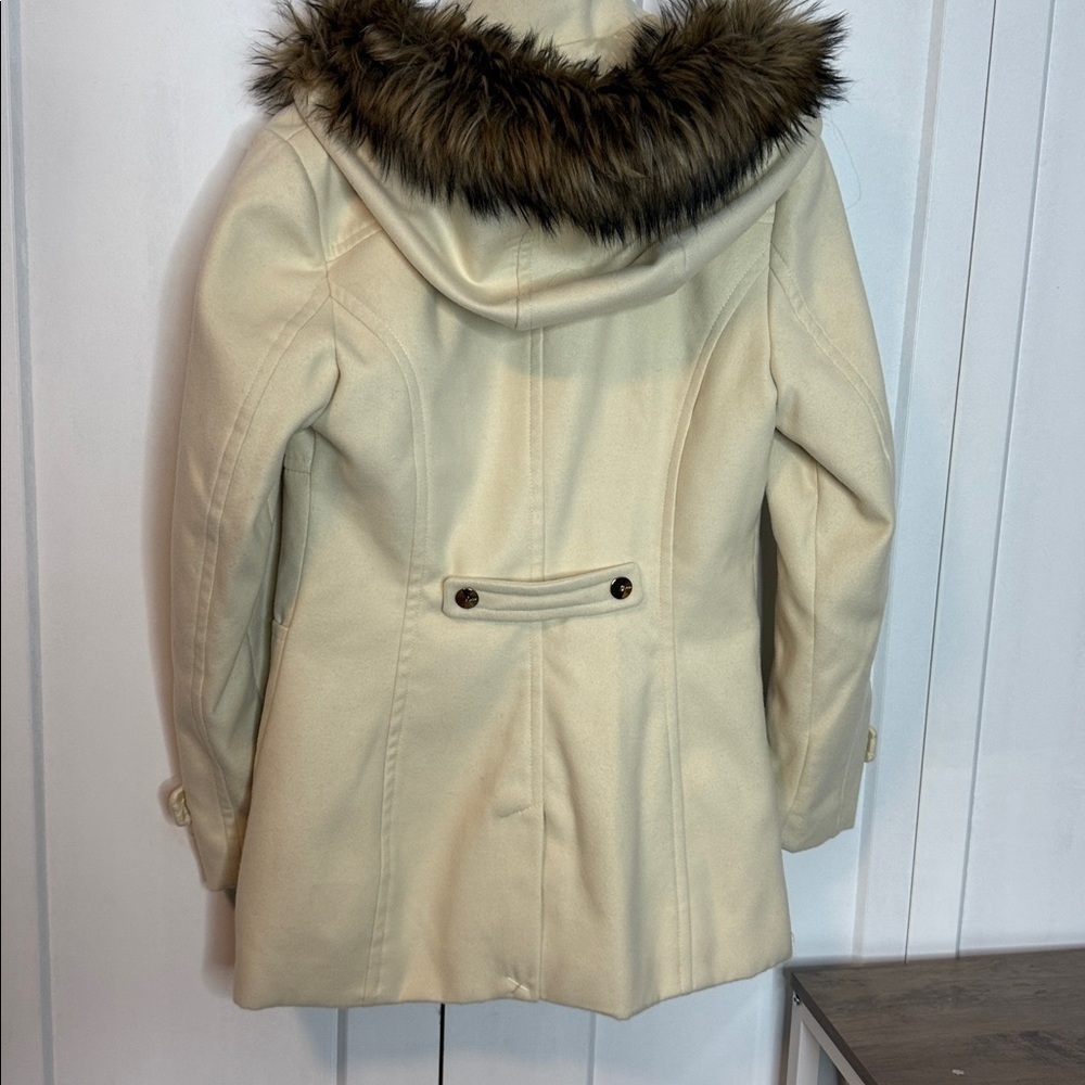 Guess Cream White Utility Jacket with Faux Fur Trim Hood - Medium - Picture 4 of 4